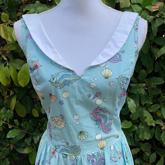 Hell Bunny Seashore dress - Picture 2 of 7